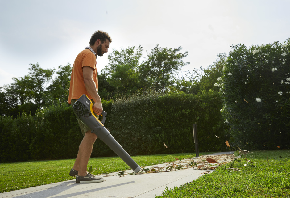 Stiga BL 500e 48v Cordless Leaf-Blower (Tool Only)
