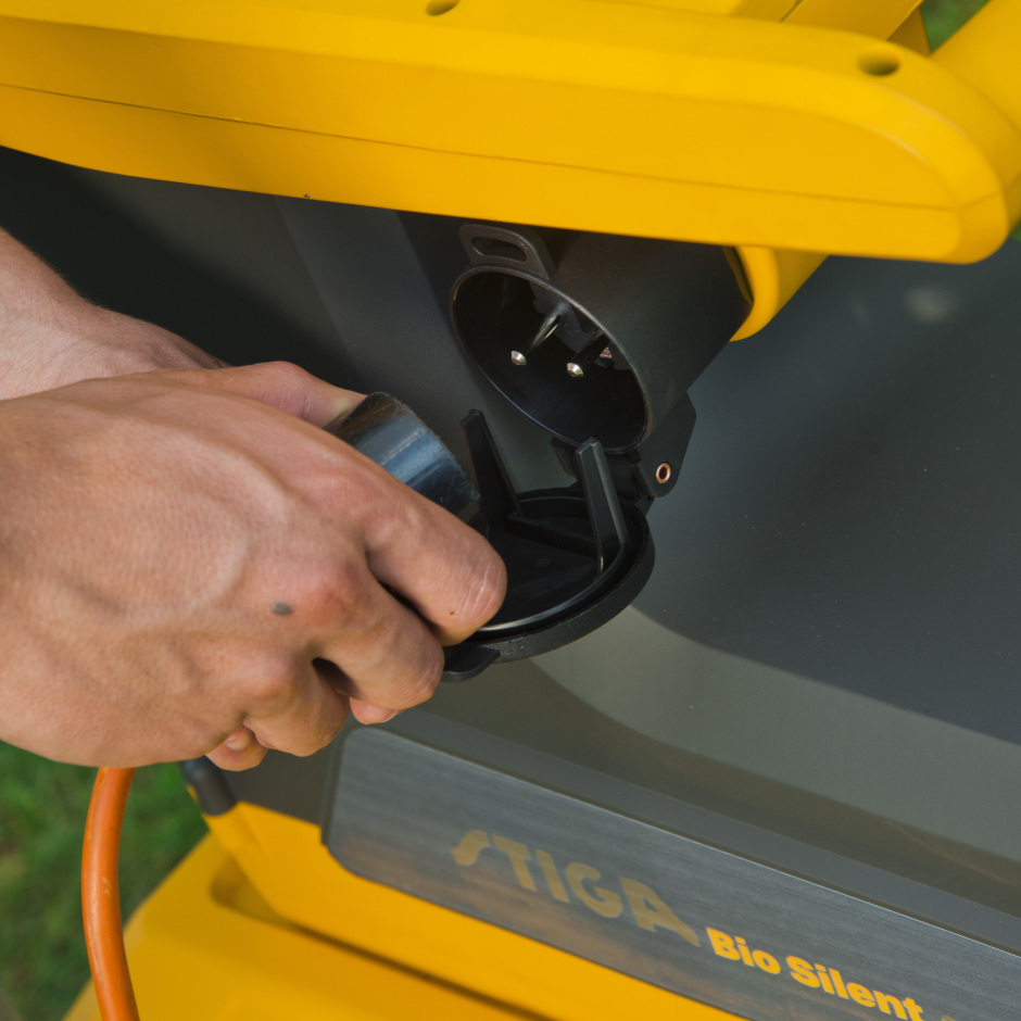 Stiga Bio Silent SH2500 Low-Noise Electric Garden-Shredder