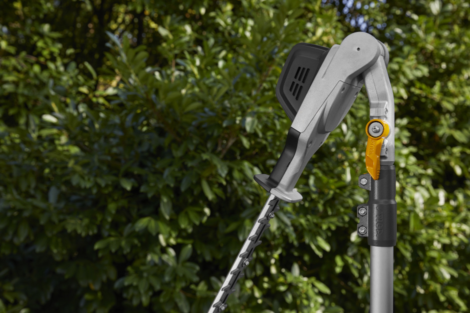 Stiga SPH 900 AE 48v Cordless Long-Reach Hedgetrimmer (Tool Only)