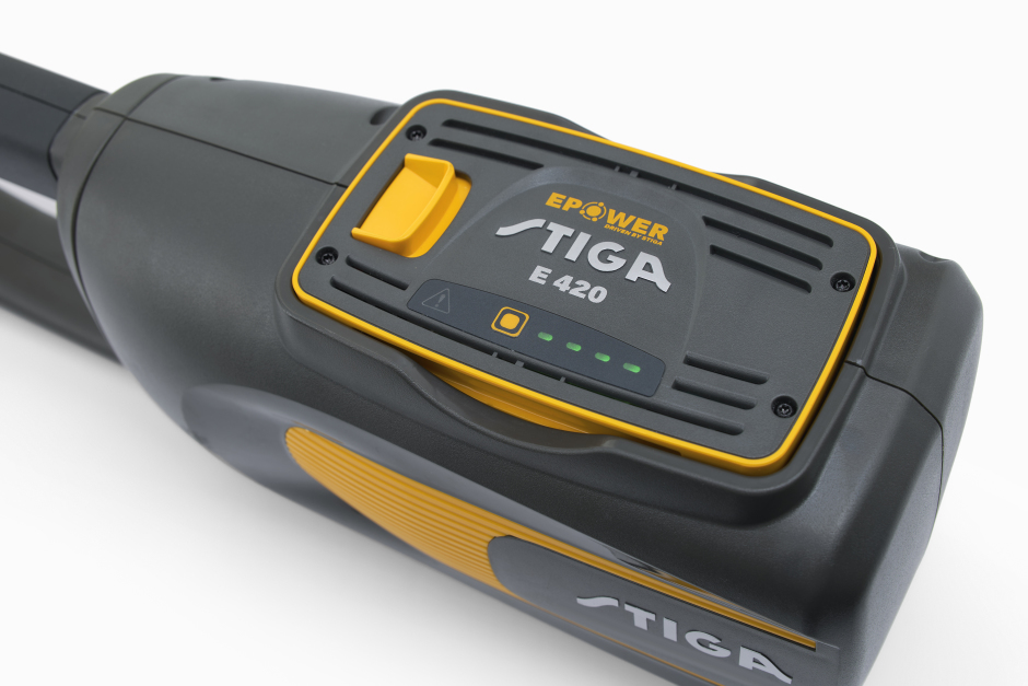 Stiga PH 700e 48v Cordless Long-Reach Hedgetrimmer (Tool Only)