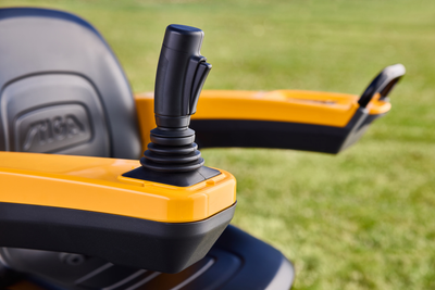 Stiga Gyro 500e ‘Drive-by-Wire’ Electric Battery-Powered Axial Ride-On Lawnmower