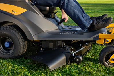 Stiga Gyro 900e ‘Drive-by-Wire’ Electric Battery-Powered Axial Ride-On Lawnmower