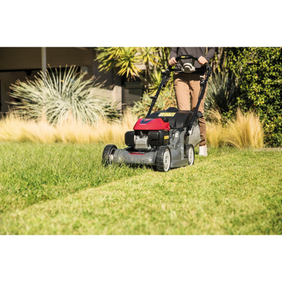 Honda HRX 476 VY Self-Propelled Petrol Lawnmower — 48cm, Versamow 4-in-1, Variable Drive