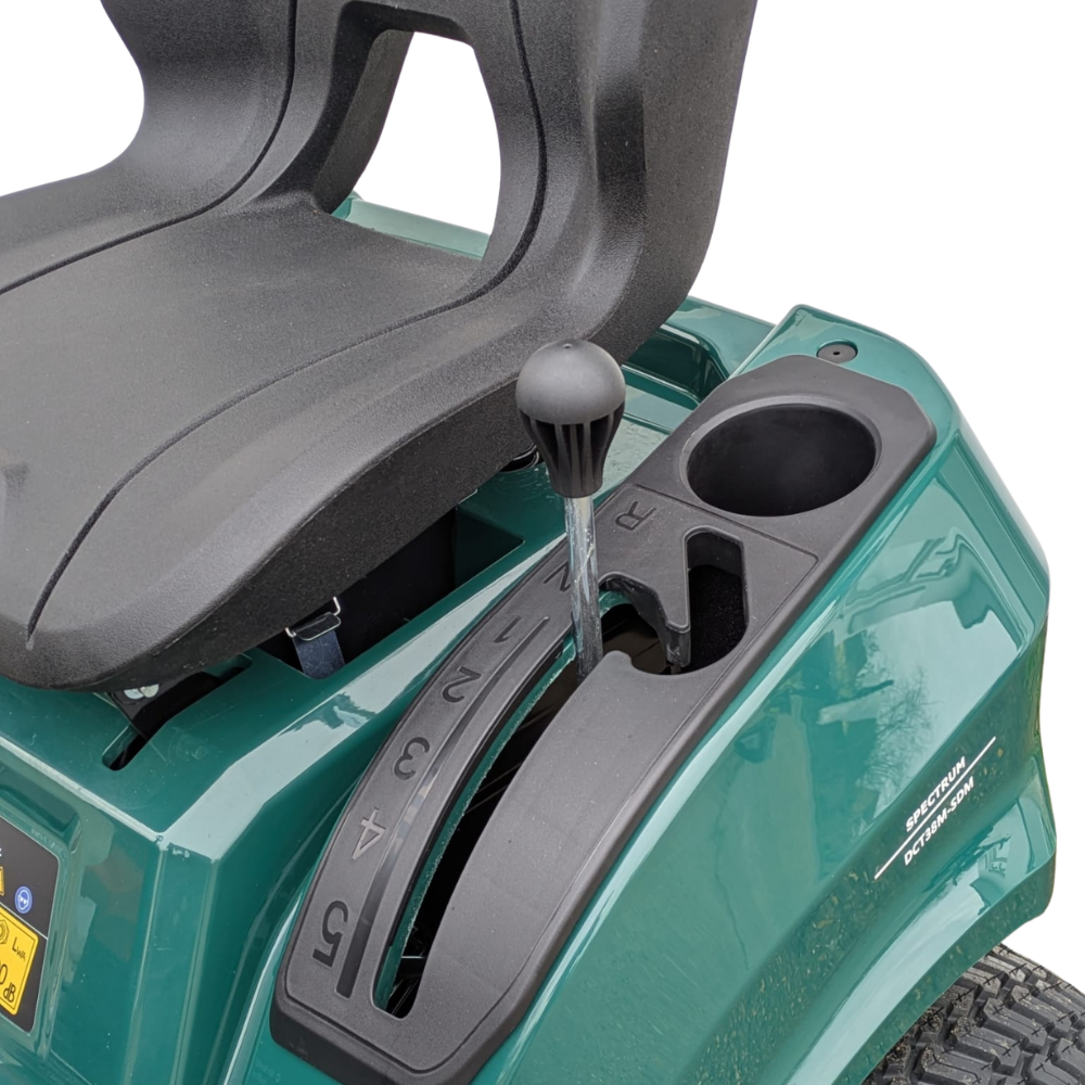 Spectrum DCT38M-SDM  38" Side Discharge and Mulch Lawn Tractor with Manual Drive
