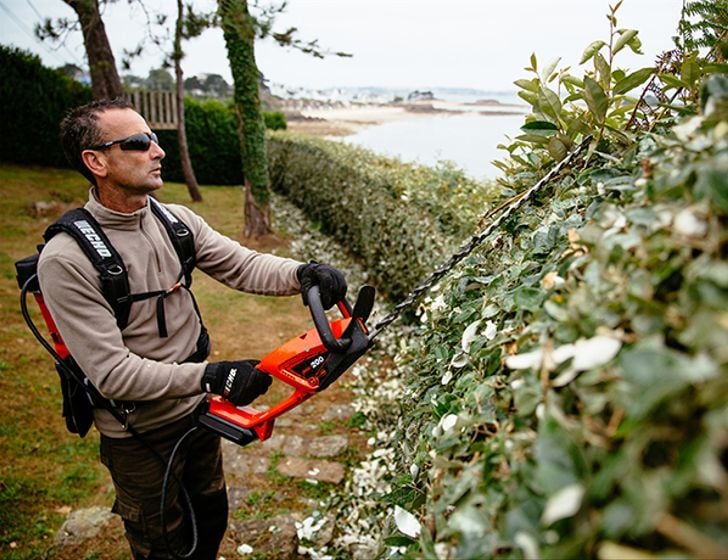 Echo DHC-200 56v Professional Cordless Hedgetrimmer (Tool Only)